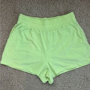 Athleta High Rise Weekend Run Shorts 4 inch